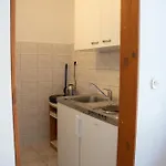 Roic Apartment