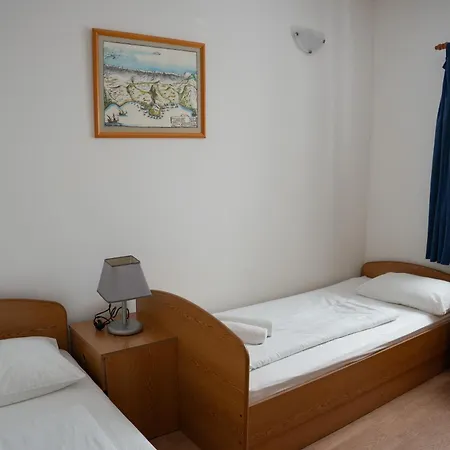 Lägenhet Roic Gradac (Split-Dalmatia)